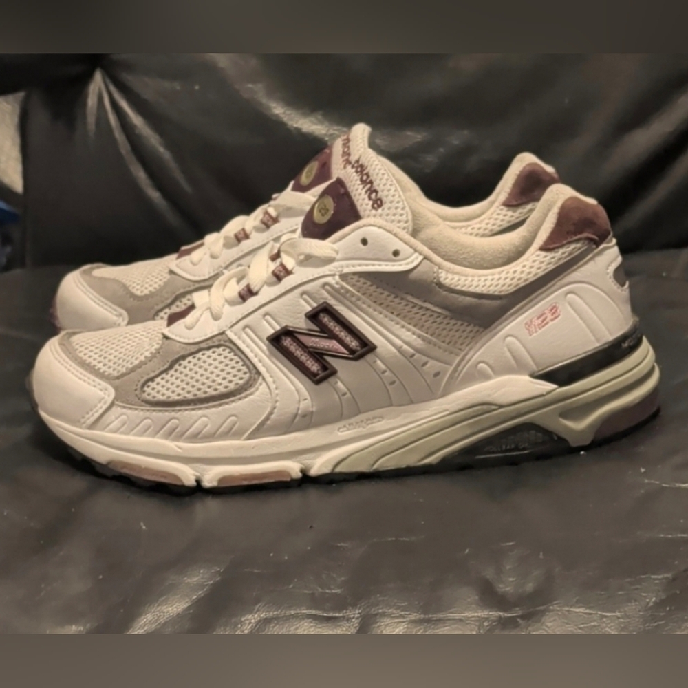 New Balance 1123 v1
